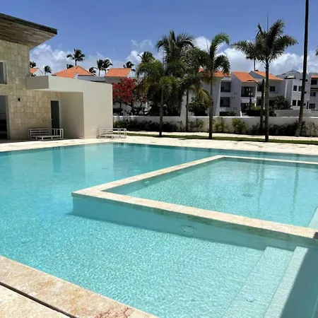 Un Paraiso Con Vista Al Mar Y Piscina